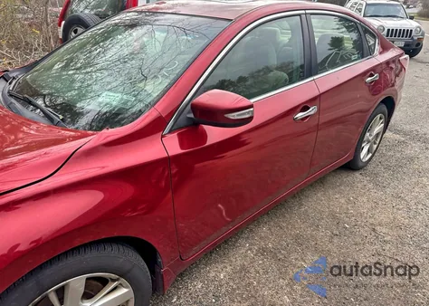 2013 Nissan Altima 2.5 из США, поврежденный, VIN 1N4AL3AP0DN421403